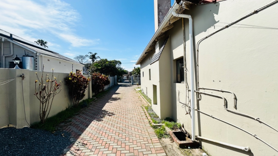 Commercial Property for Sale in Southernwood Eastern Cape